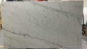 Meridian Quartzite Slabs image