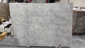 Cristallo Quartzite Slabs image