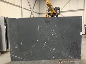 Infinity Quartzite Slabs image