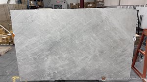Tahiti Quartzite Slabs image