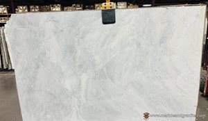White Matterhorn Quartzite Slabs image